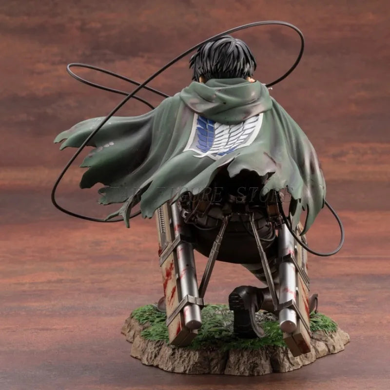 Attack On Titan Action Figure Levi Ackerman Figurine 18cm Collection Shingeki no Kyojin Statue Battle Damage Rivaille Model Toys