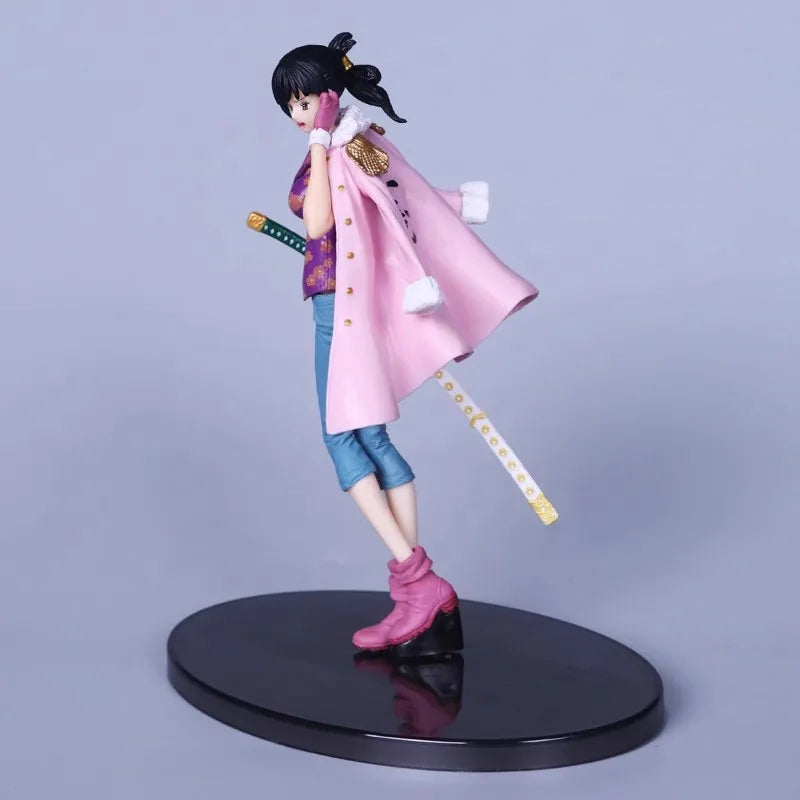 17CM Аниме One Piece Tashigi Фигура Top War Модел Играчка Подарък Фигура Колекция PVC Ver Изправена Статична