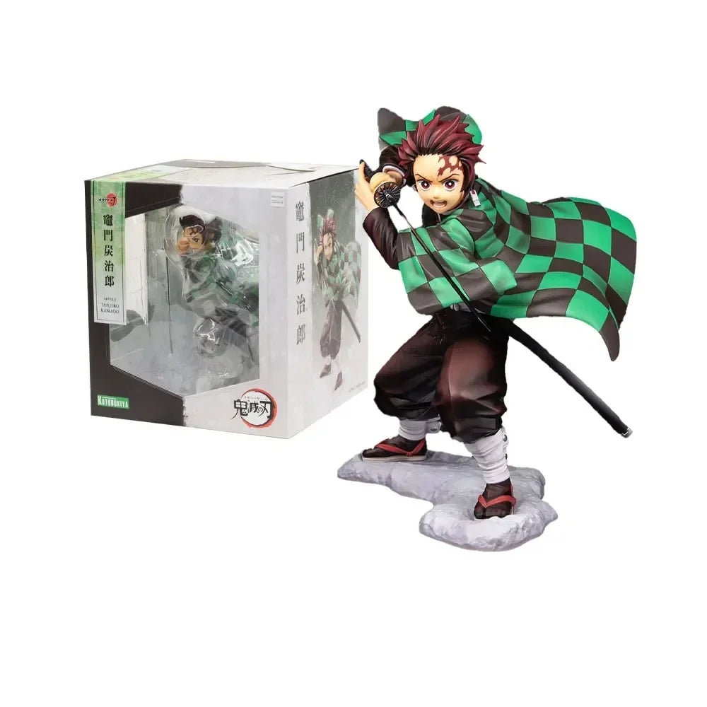Kamado Tanjirou Figurine Demon Slayer PVC Action Figure Anime Kimetsu no Yaiba Model Kits Toys Miniatures Ornaments Garage Kits
