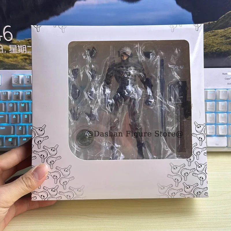 Kaiyodo Metal Gear Solid Venom Snake Action Figure Revoltech The Phantom Pain Snake Figurine PVC Movable Collection Model Toys