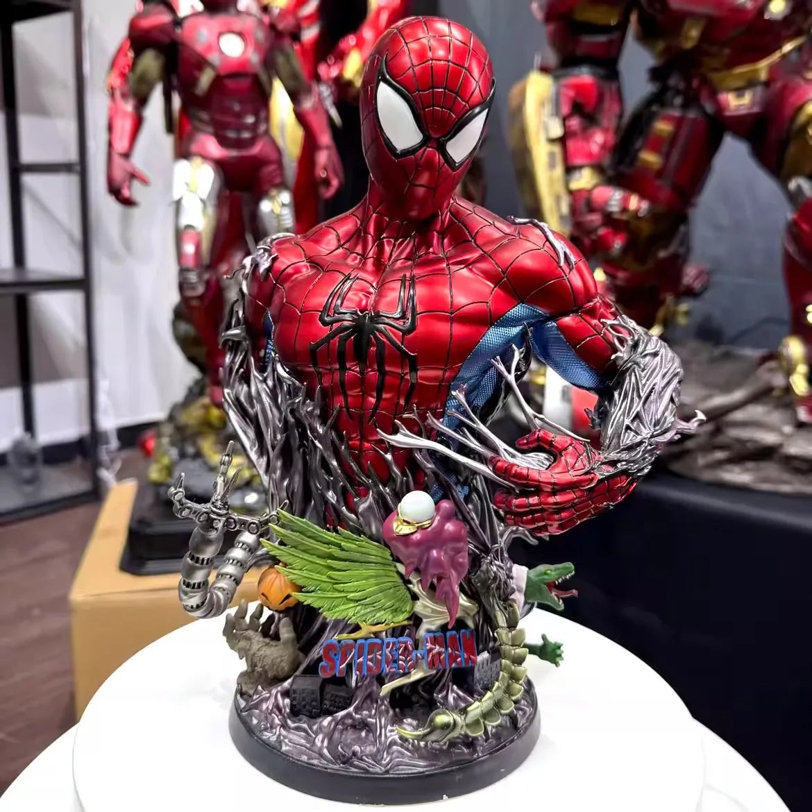 30cm Spider Man Figurine Bust Large Desktop Ornament Spiderman Models Toys Collect Xmas Festival Gift Spiderman Heroes Break Fre
