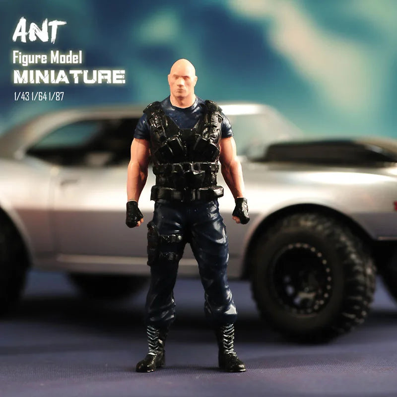 Миниатюрна фигурка 1/87 1/64 1/43 1/24 1/18 Състезател Уокър Джордана Брустър, филмови герои за кола, превозно средство