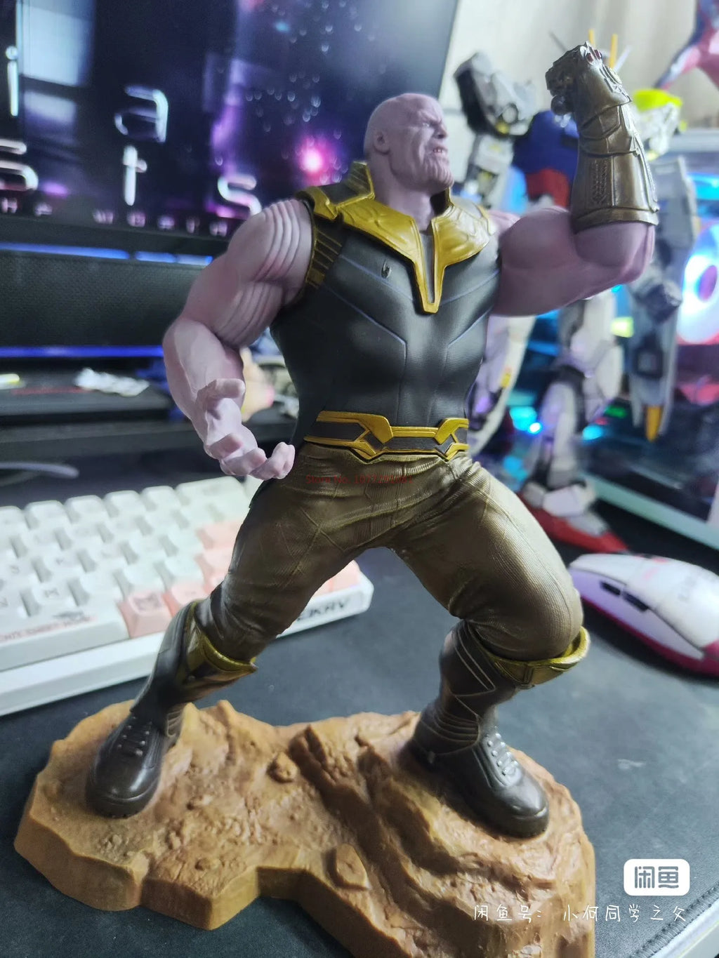 Movie The Avengers Thanos Scene Handmade Model Of The Destruction Scene Marvel Hero Decoration Statue Figures Toy Gift