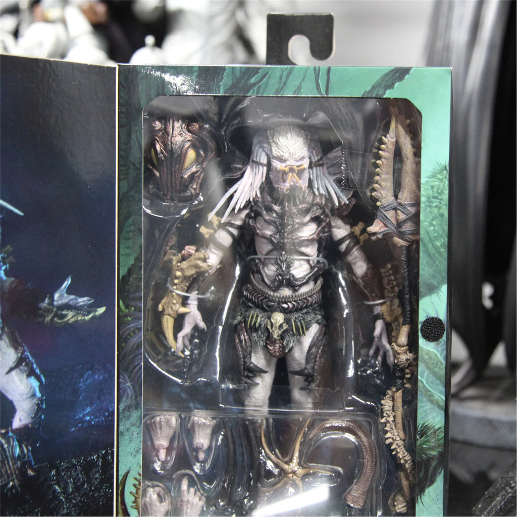 Neca Genuine Alpha Iron Blood Warrior Brand New Undismantled Mobile Doll Collect Figurines Desktop Decoration