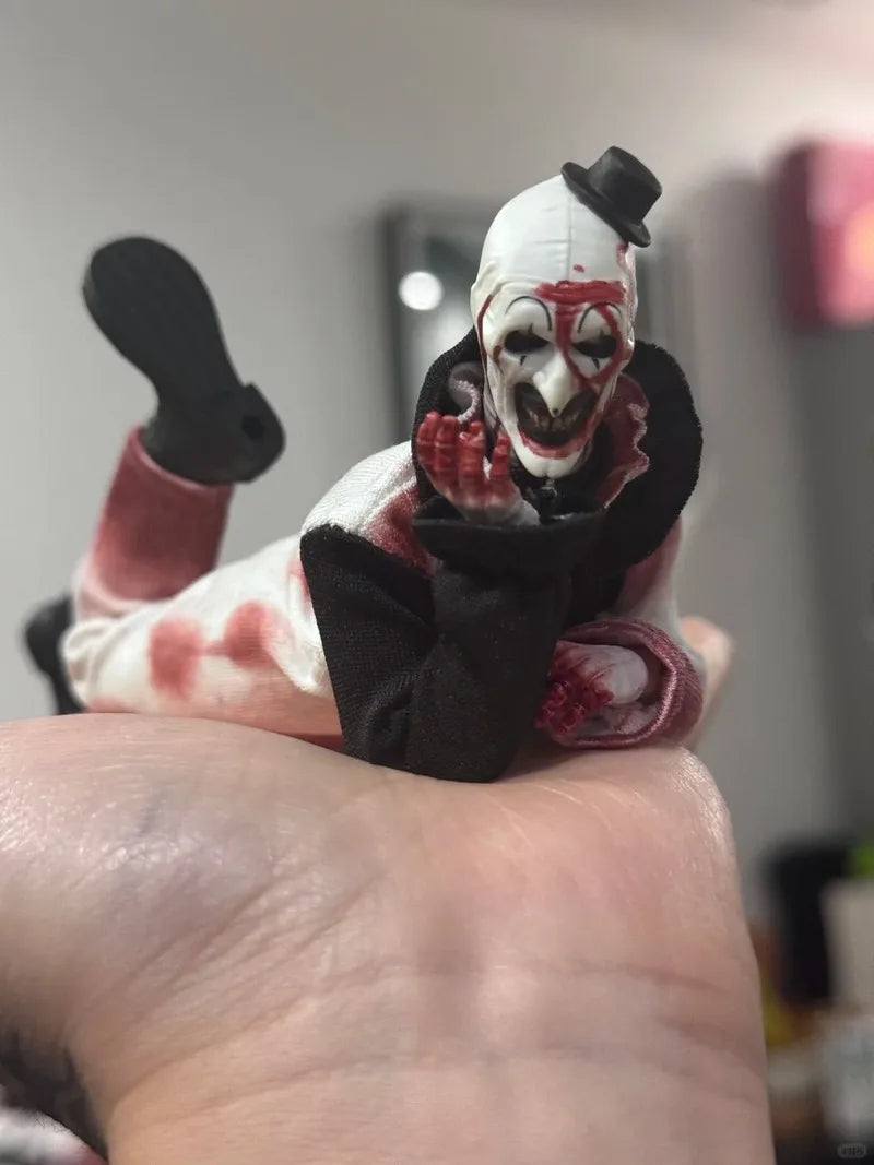 In Stock Original Mezco Toyz Terrifier One:12 Collective Art The Clown Deluxe Edition Anime Action Model Gifts Toys