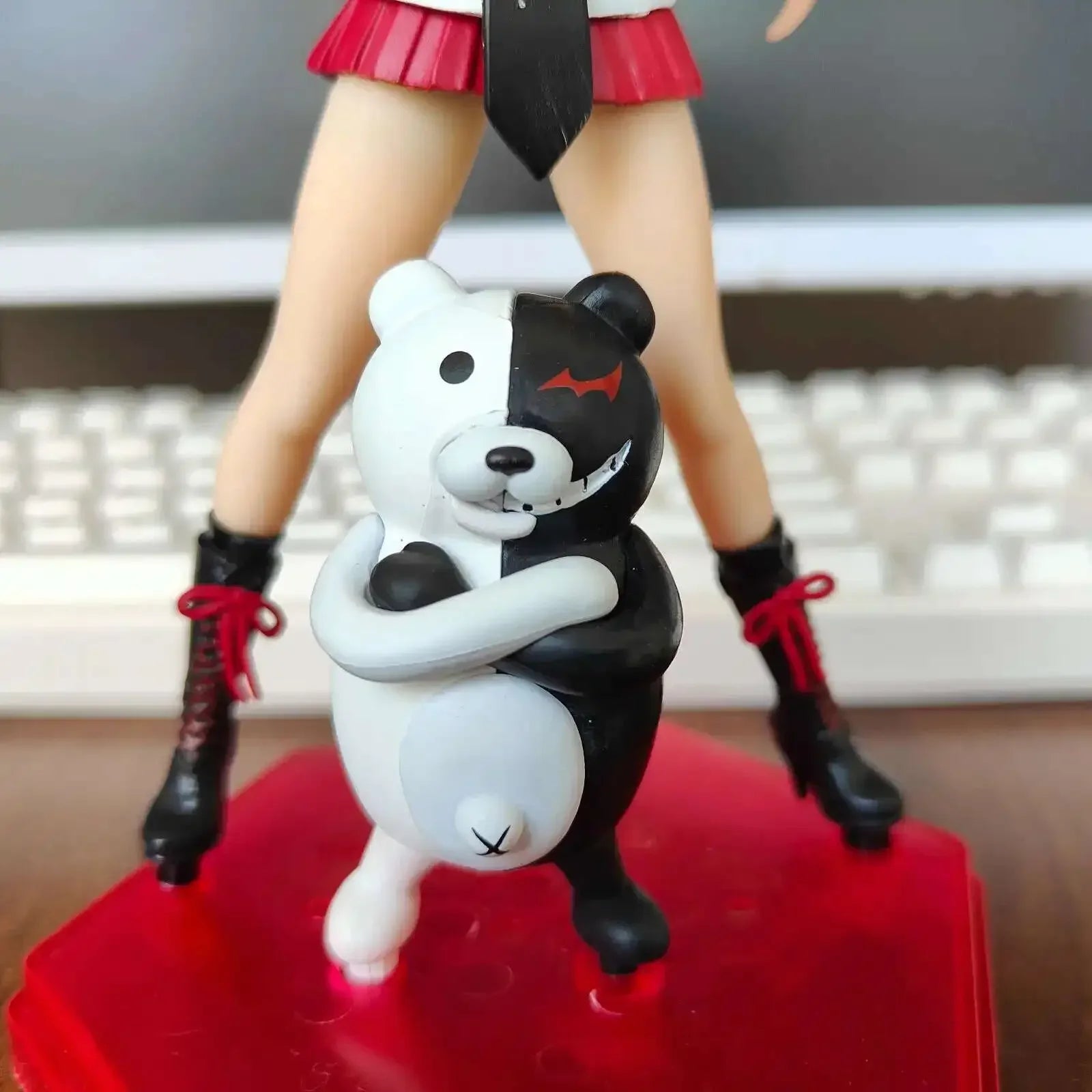 20CM NEW Junko Enoshima Dangan Ronpa Pop Up Parade Figure Model Collection Toy Gift