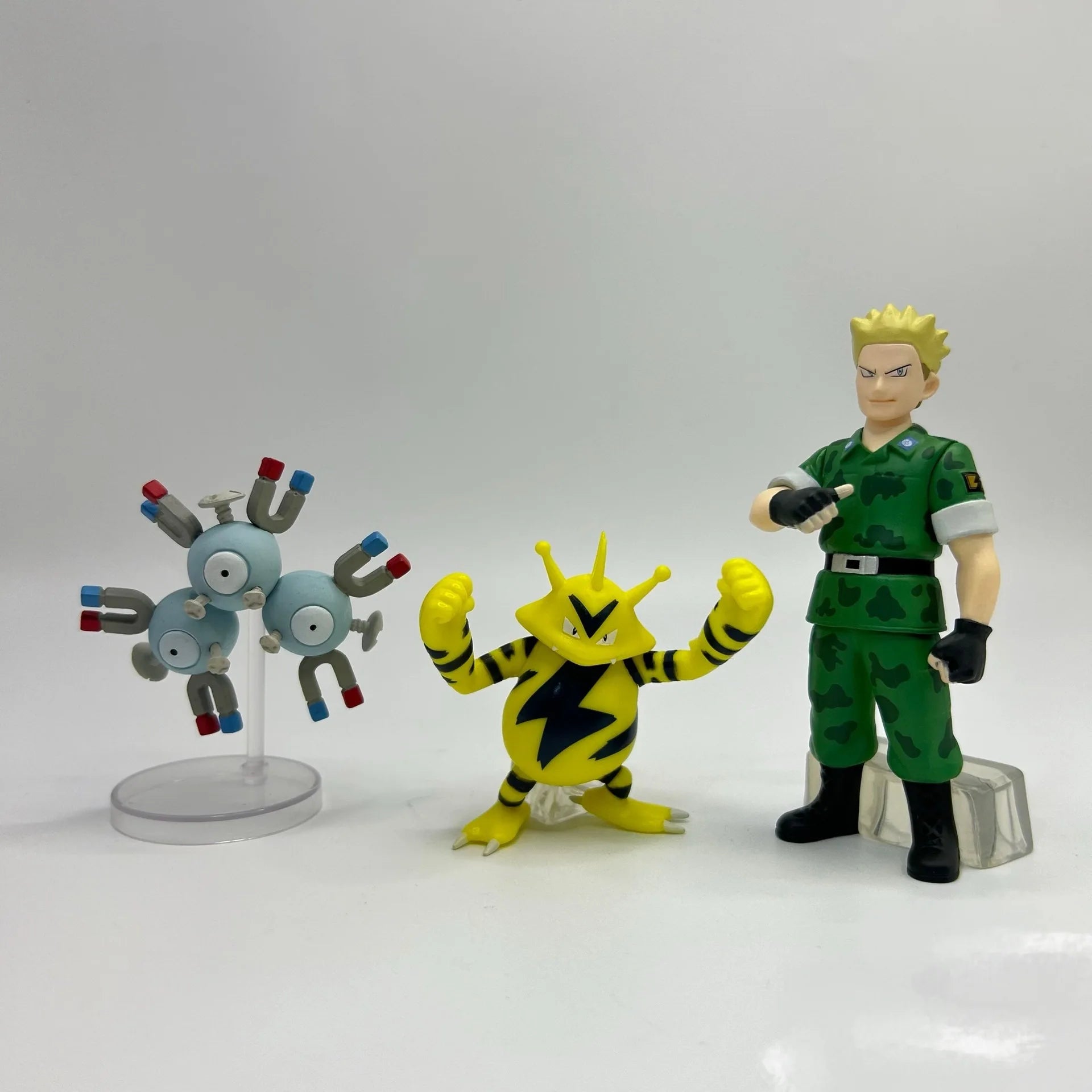 Genuine 1/20 Scale The World MATISSE RARECOIL ELEBOO Magneton Electabuzz Lt Surge Cute Action Figure Model Toys
