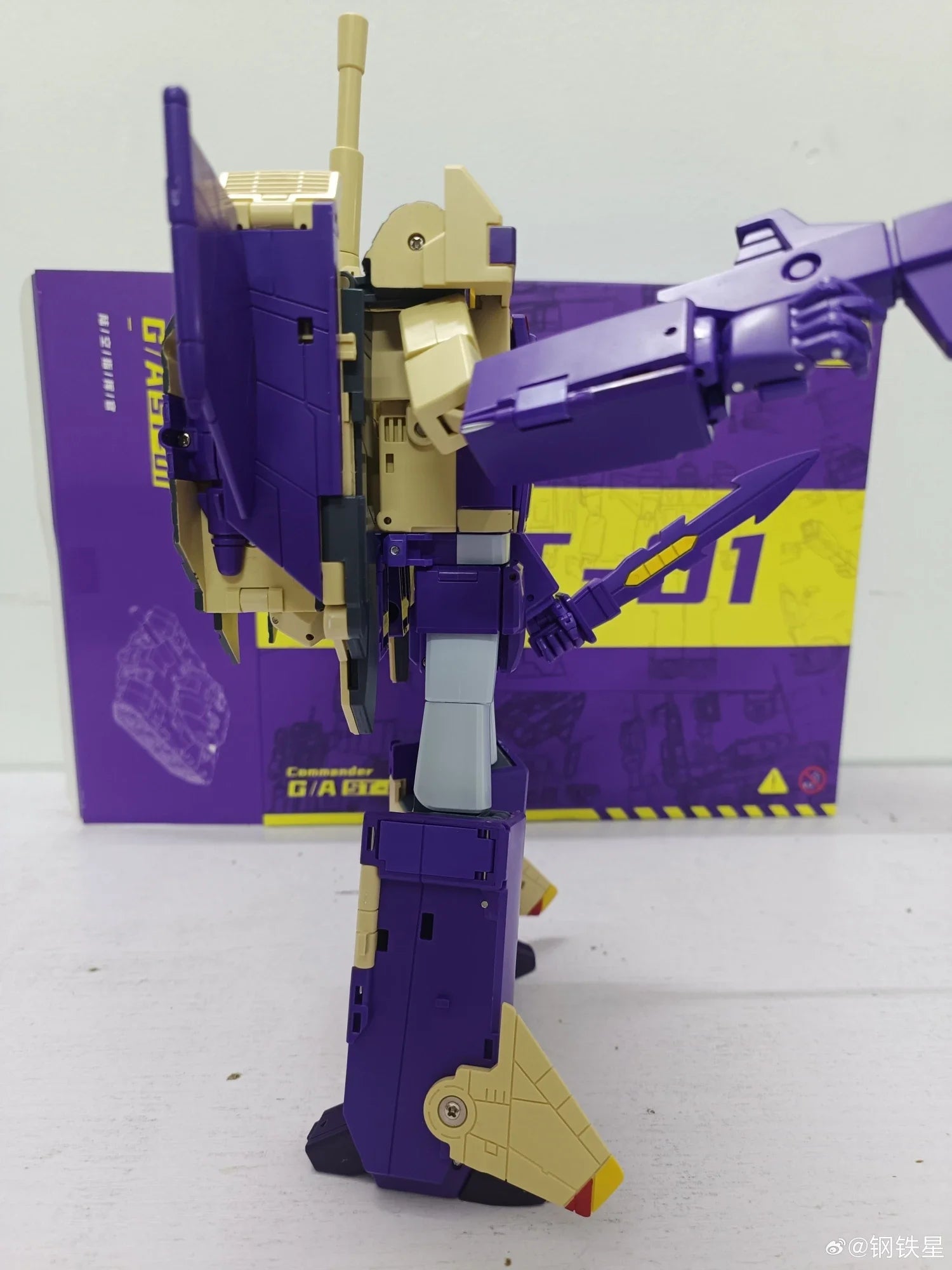 [Version 2.0 in Stock] Star Toys ST-01 ST01 Lightning Warrior Three Forms Plane Tank GA Commander G1 Action Figure
