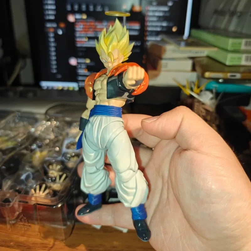Bandai Nycc Exclusive Dragon Ball S.H.Figuarts Gogeta Super Saiyan (Yellow Hair) - In Stock