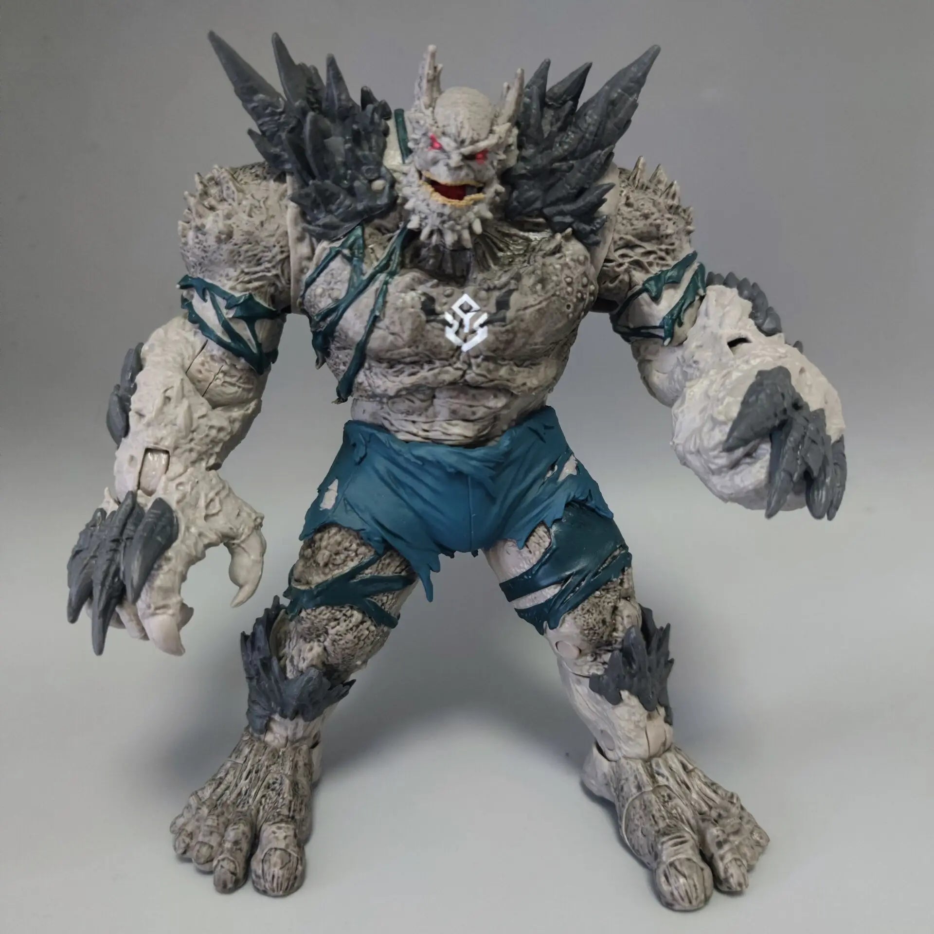 Multiverse Doomday No Accessory 8" Loose Action Figure