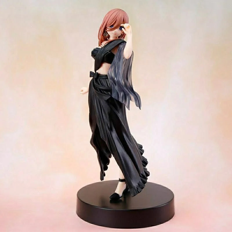 The Quintessential Quintuplets Nakano Miku secondary anime peripheral hand-do personalized creative cartoon desktop ornaments