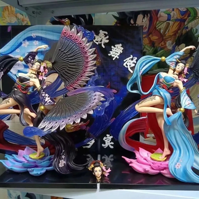 Action Anime Figure Robin Japanese Comics Limited Model Ornament Gift Kabuki Peripheral Gift Doll Collection