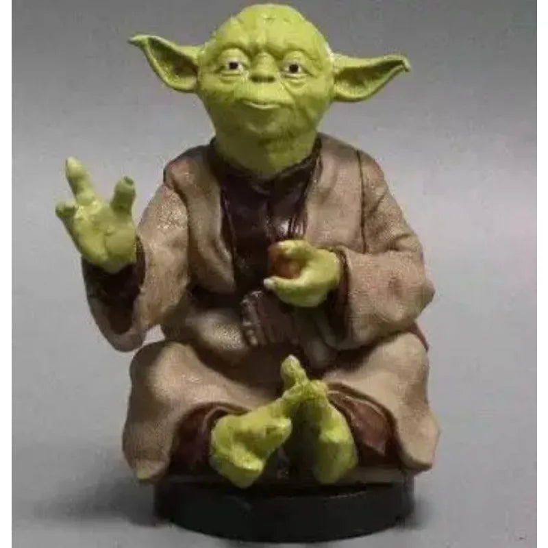 Star War Master YODA Statue 7cm Figure Action Ornament for Car or Desk DecorToys