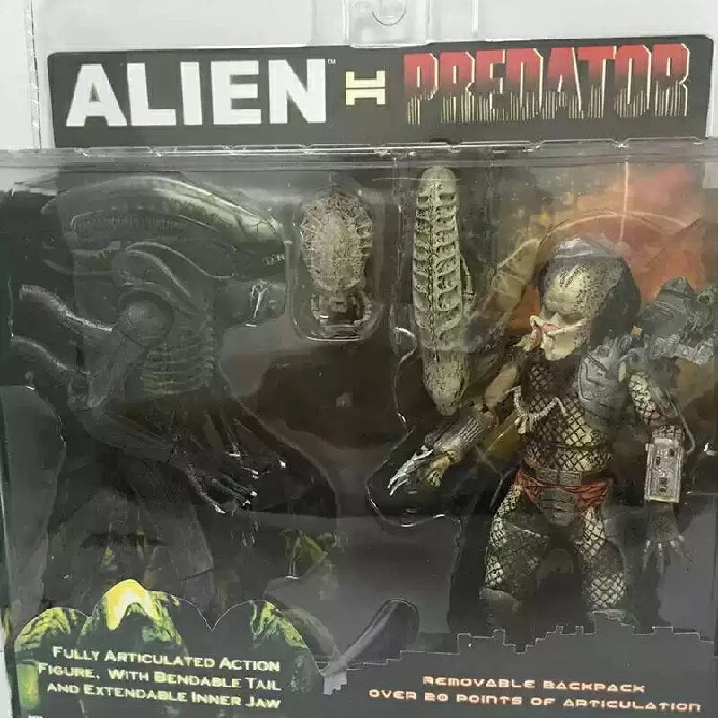 Spot Neca  Alien Vs Predator Double Couple Set 1979 Movie Version Movable Model Desktop Decoration Ornament Action Figures Gifts