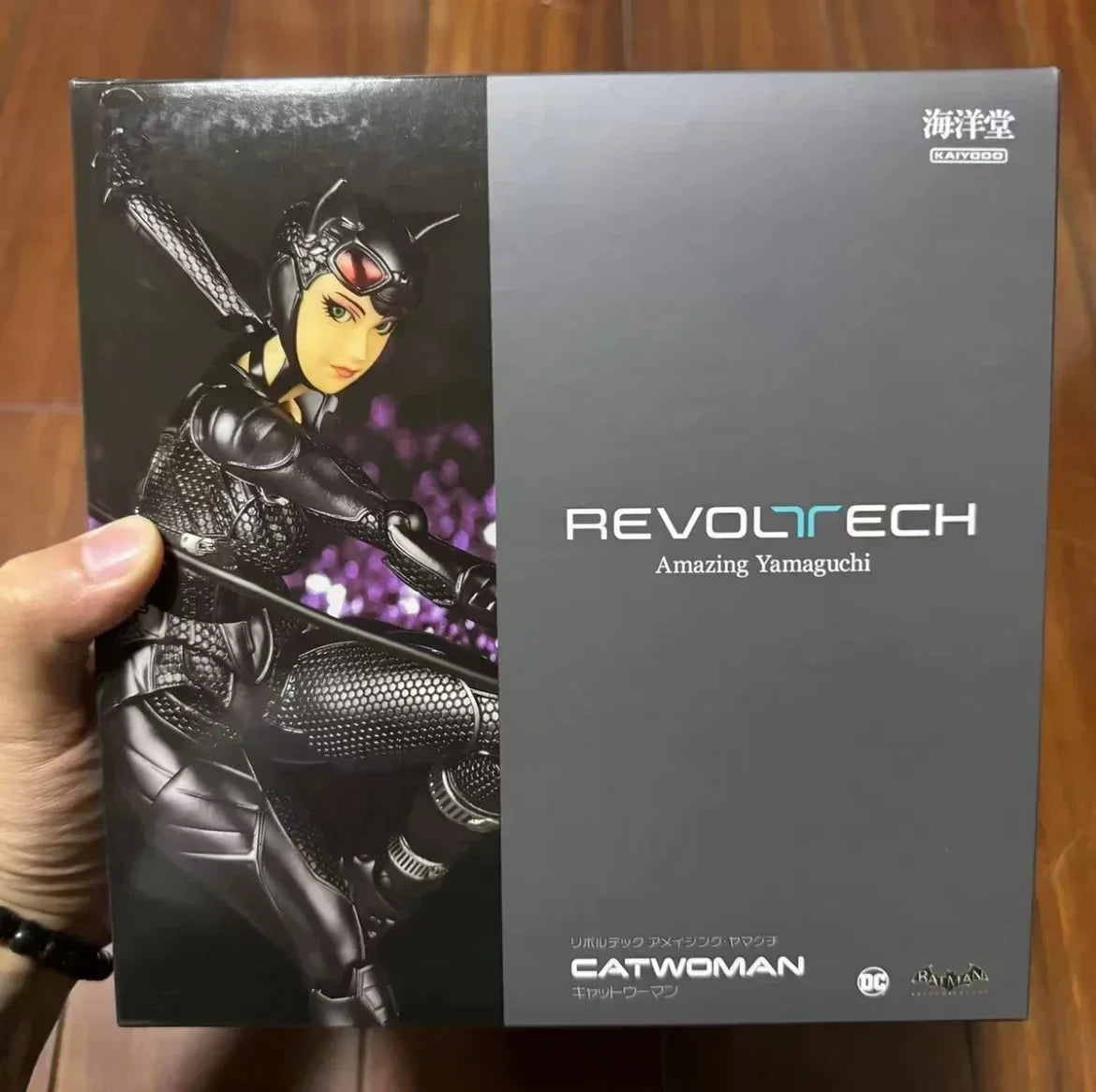 100% Original Kaiyodo Revoltech Incrível Yamaguchi Catwoman Figuras De Ação Modelo Brinquedos Coleção Figura Em Estoque in Stock