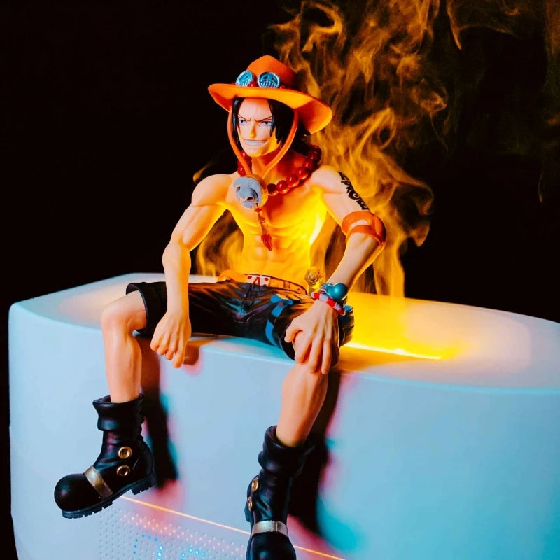 Anime-Figur Modell Spielzeug NARUTO One Piece Anime Figur Bluetooth Lautsprecher Luftbefeuchter Multifunktions-Flammenlampe Figur Heimdeko