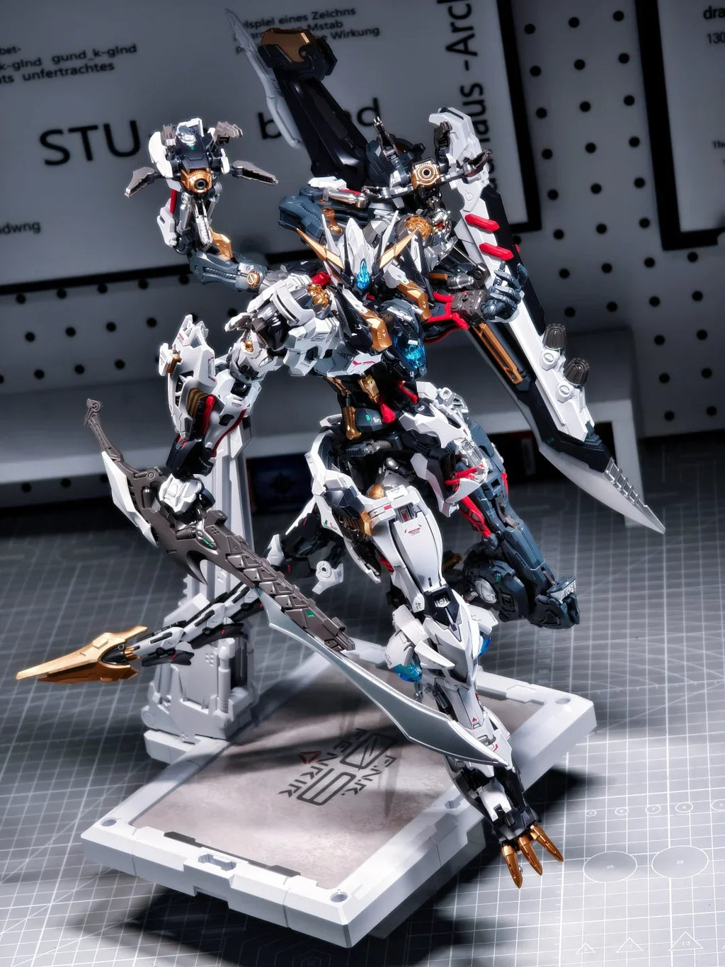 New-Hot In Era+ Rmd 1/72 Fenrir Infinite Dimensions Wolf King Barbatos Alloy Skeleton Assembly Plastic Model Kit Toy Xmas Gift