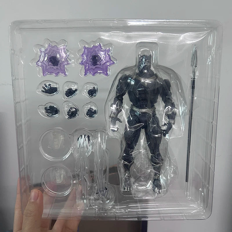 Yamaguchi Black Panther Figure King of Wakanda Action Figures Mafex Black Panther 091 Model Toys Collection Doll New Year Gift