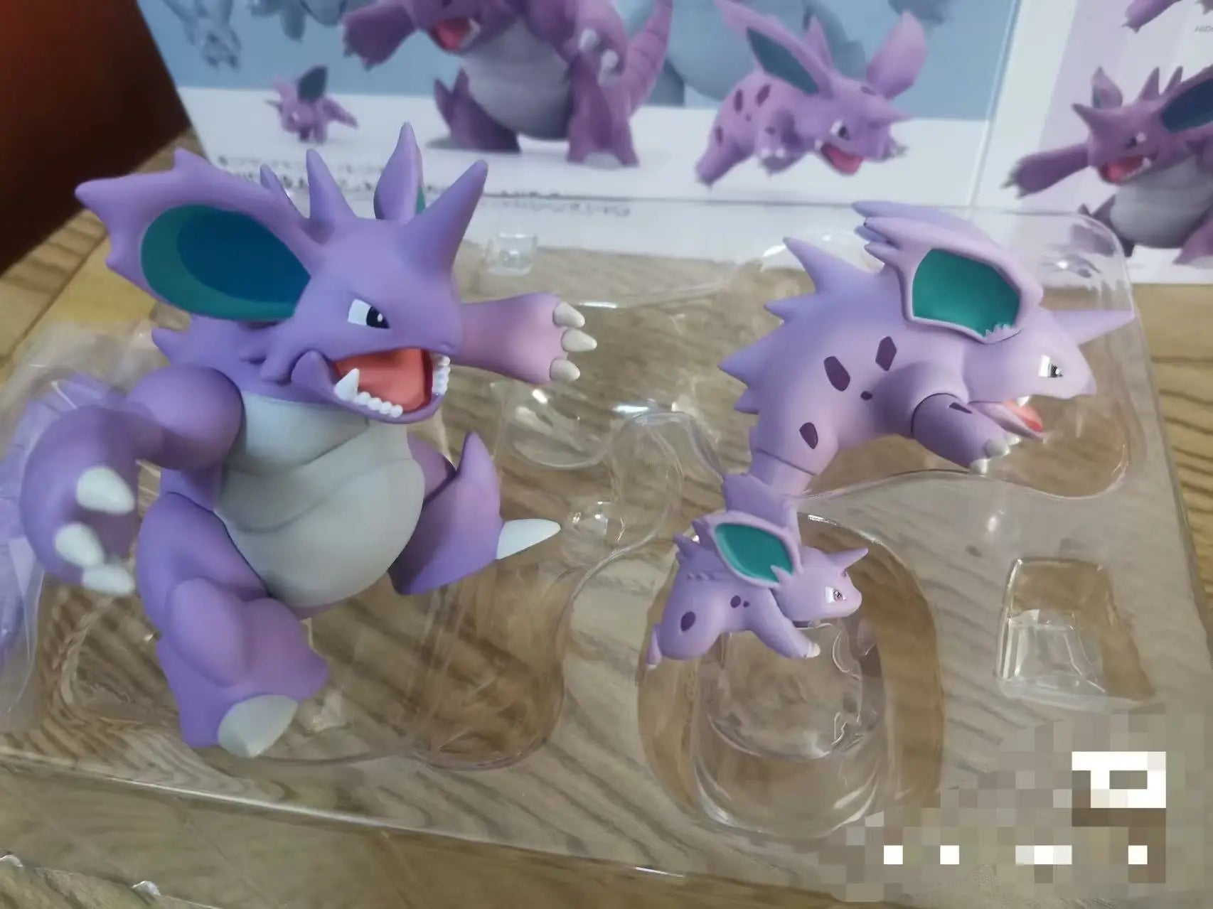 Nidoking Nidorino Nidoran Originalmaßstab Die Weltlegende der Elfen Niedliche Actionfigur Modellspielzeug