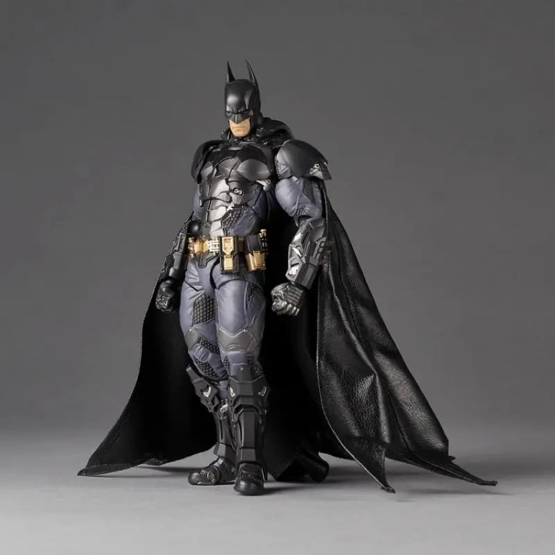 [На склад] Kaiyodo Amazing Yamaguchi Revoltech Batman: Arkham Knight екшън фигурка, колекционерски модел подарък за възрастни