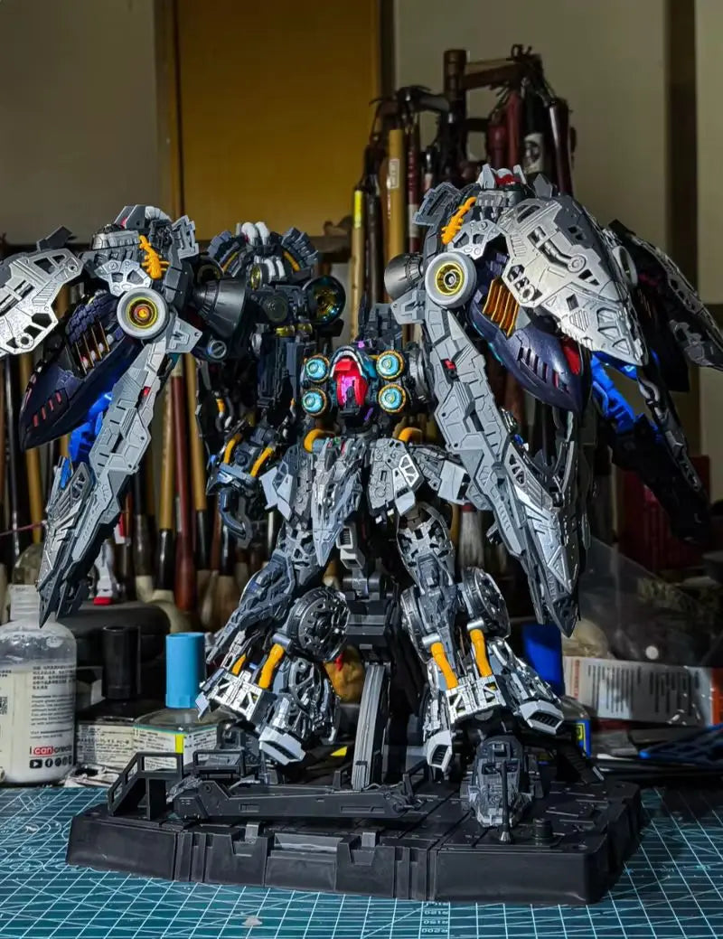 AXIS MODEL WORKS Kshatriya 1/100 Assembly Model Kit OSIRIS AERIAL DOMINATOR Luminous Lamp Action Figures Plastic Model toys