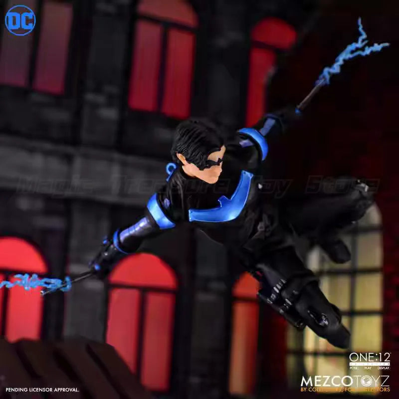 【In Stock】MEZCO ONE:12 Batman Nightwing 6-inch Action Figure Model Toy