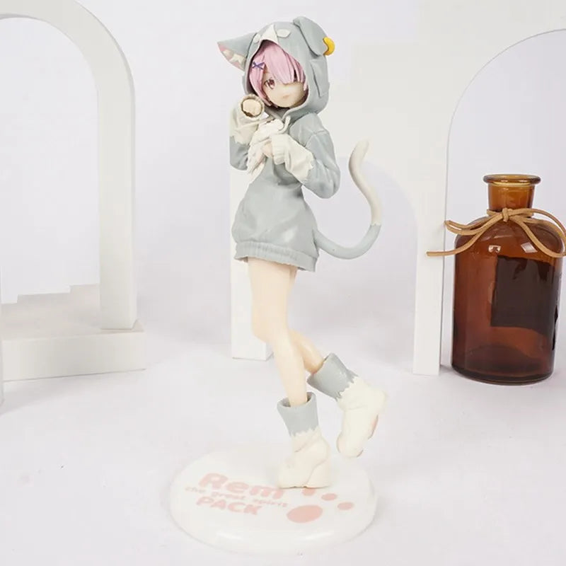 20cm RE: Zero-Starting Life in Another World Anime Figure Emilia Rem Ram Puck Starting Action Figures Collection Model Doll Toys