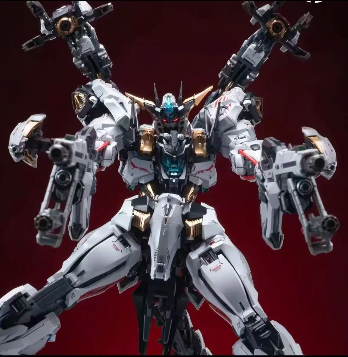 In stock Infinite Nova Fenrir Infinite Dimension 1/72 Mecha Assembled Model