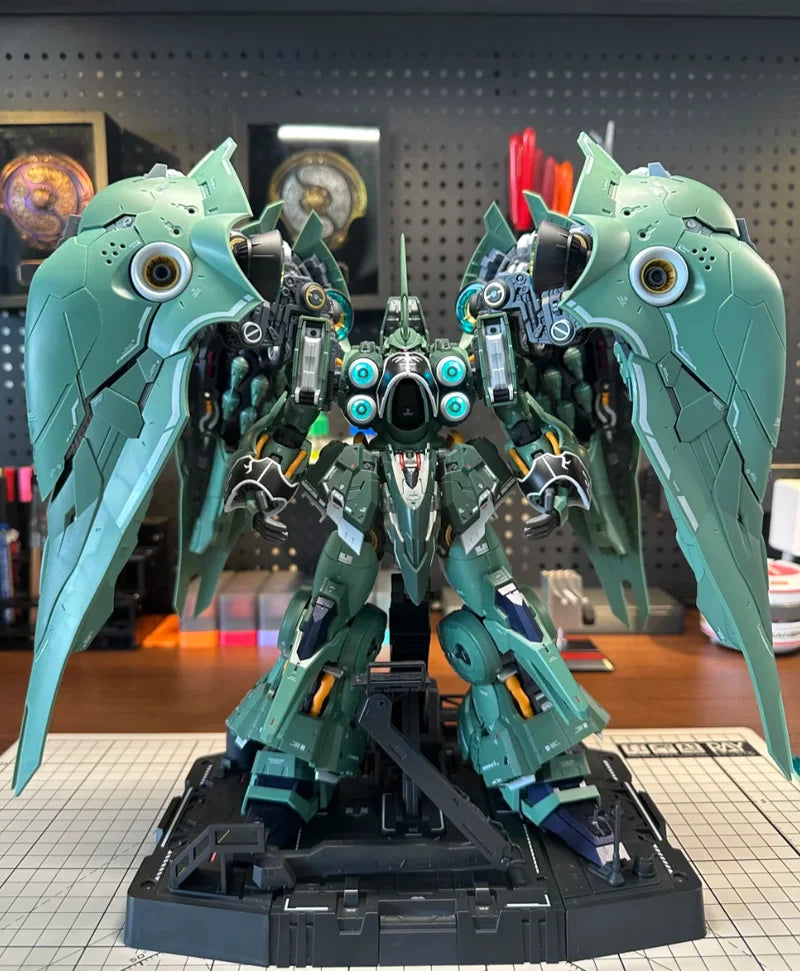 AXIS MODEL WORKS Kshatriya 1/100 Assembly Model Kit OSIRIS AERIAL DOMINATOR Luminous Lamp Action Figures Plastic Model toys