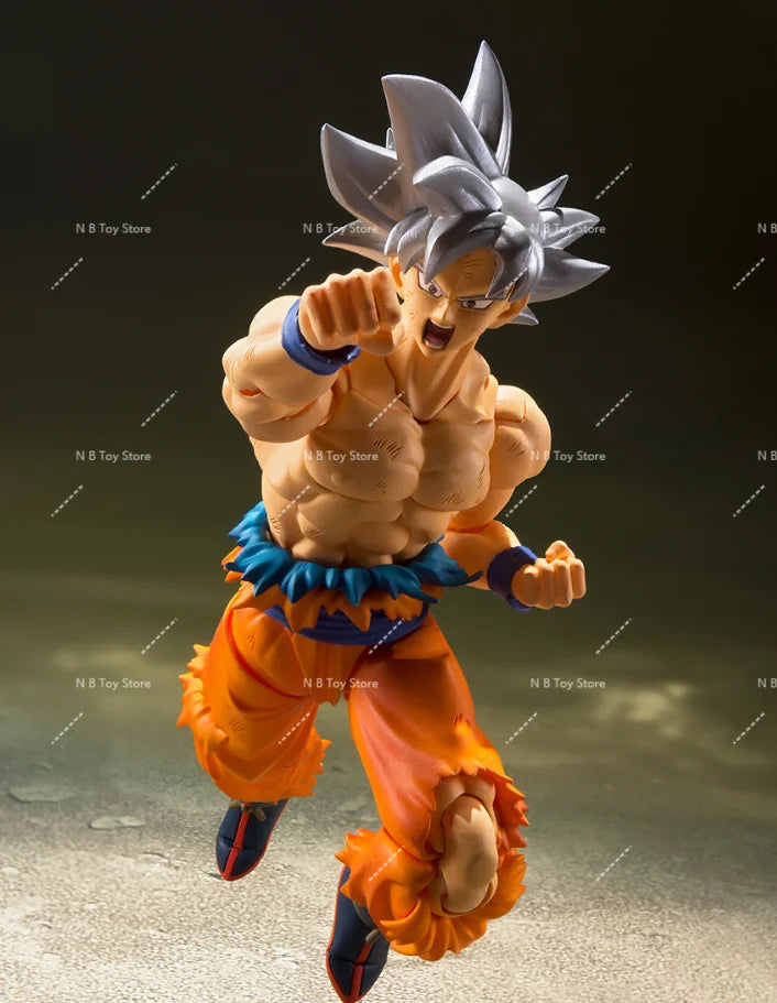 Original in Stock Bandai Dragon Ball Super S.H.Figuarts Son Goku Ultra Instinct SHF Ultra Instinct Model of Toy Action Figures