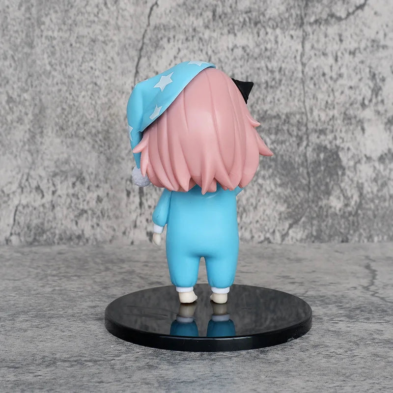 Anya Forger with Sleepcoat Anime Action Figure Toys 13CM