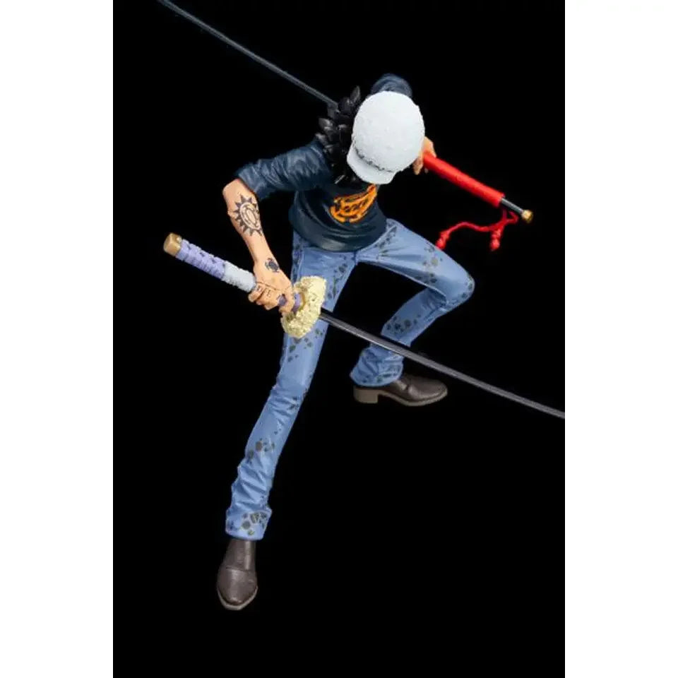 ONE PIECE Banpresto  COLOSSRUM Trafalgar D. Water Law Bandai Anime Figure Toy Gift Original Product