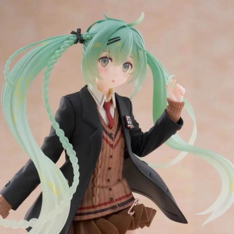 Taito Original Genuine Vocaloid Singer Hatsune Miku Fashion Figure Preppy Ver 18cm Collections Model Toy Figures Birthday Gift