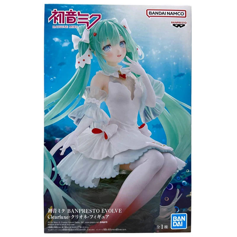 В наличност BANPRESTO EVOLVE Clearluxe Хацуне Мику -Clione Ver.- PVC 18CM Аниме екшън фигурки Модел Колекция играчка