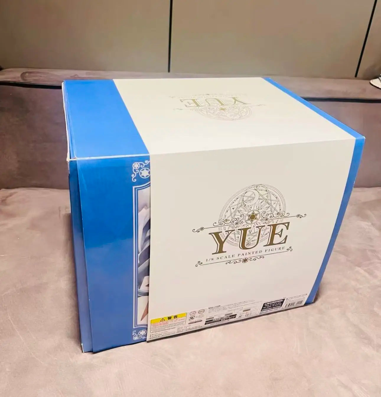 100% Original genuine Yue 1/8 PVC Action Figure Anime Figure Model Toys Figure Collection Doll Gift