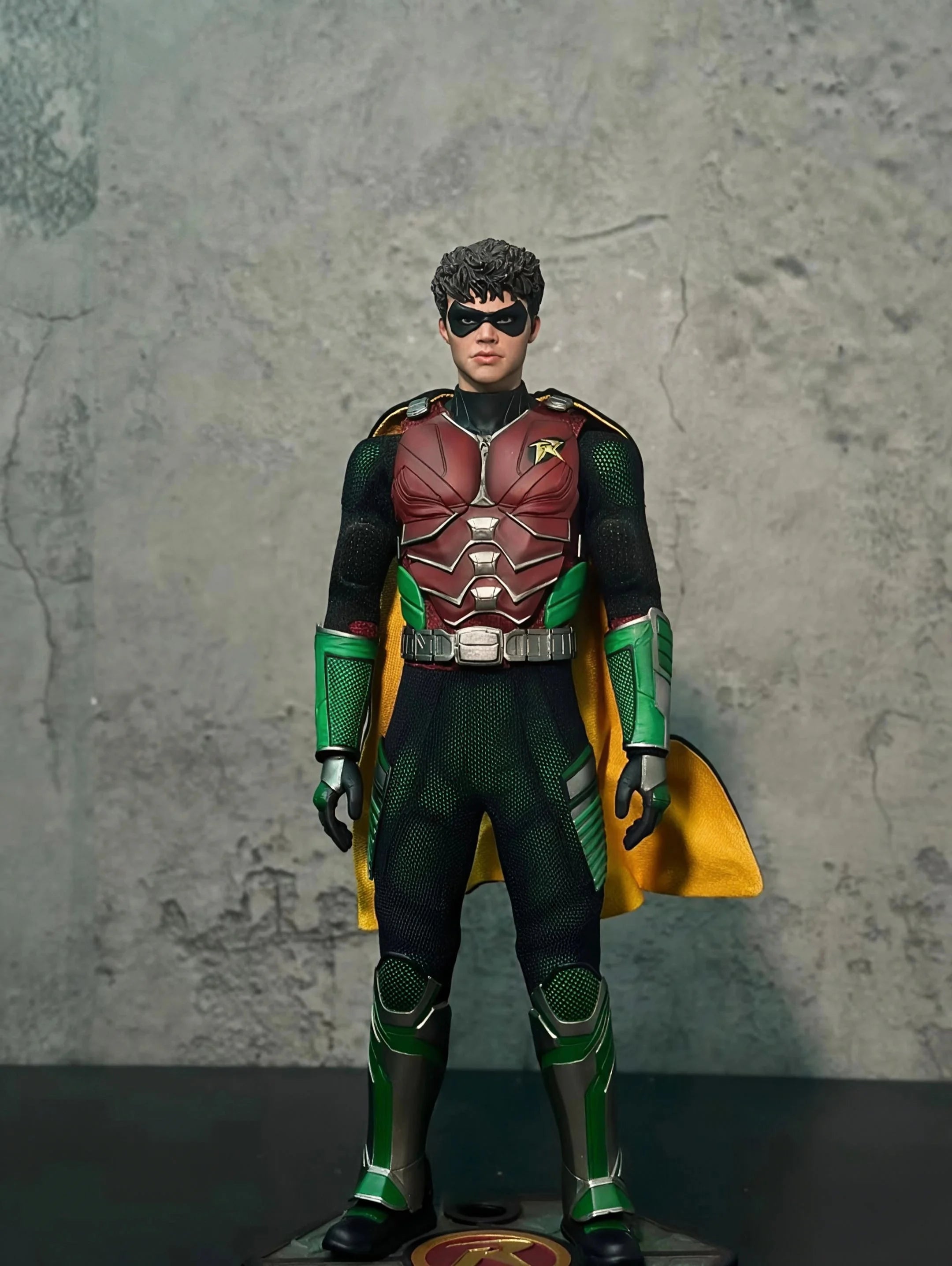 [24-Hour Shipping] Soosootoys SST-035 Wingman Robin (Tim Drake) Teen Titans DC Batman 1/6 Action Figure Completed