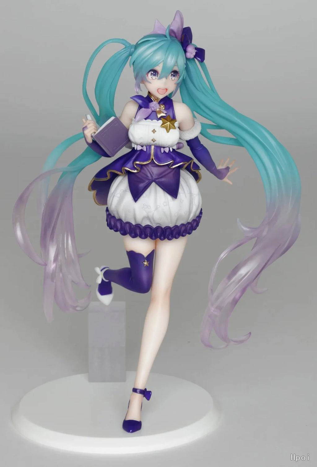 18CM Anime Hatsune Miku Hatsune Miku 3rd Season Winter Ver Winter Clothes Dress Up Standing Model Toy Gift Action Figure