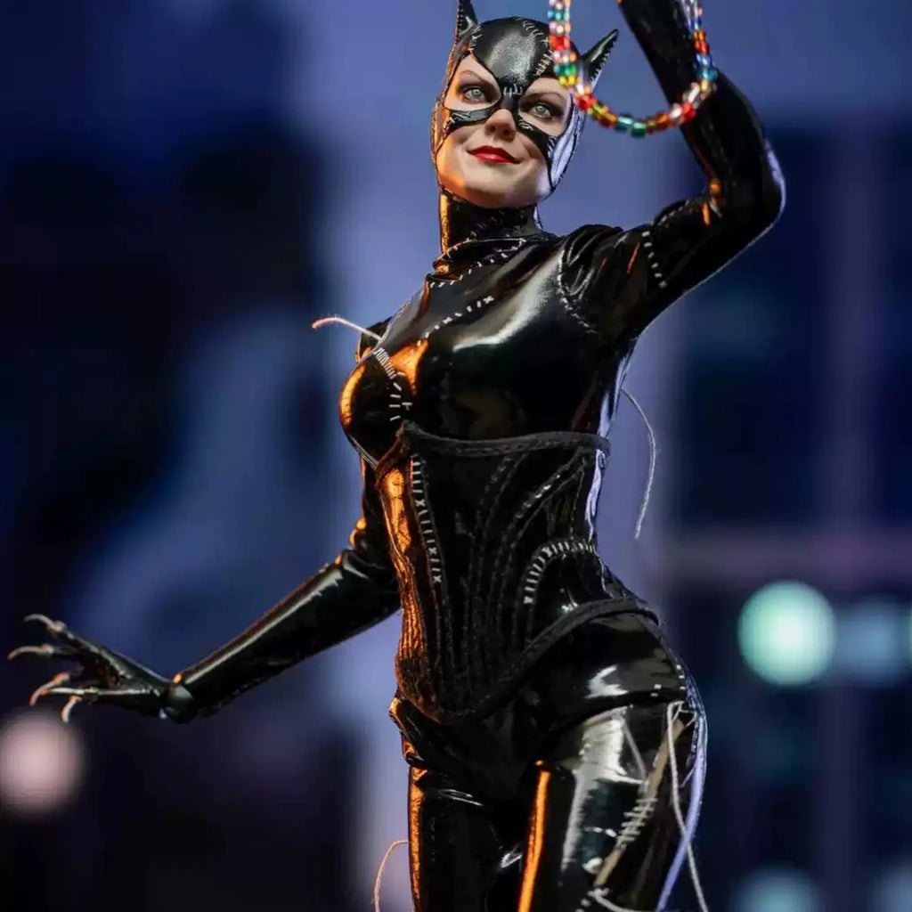 ET-X10 1/6 Cat Lady Selina Kyle Normal Suit Action Figure