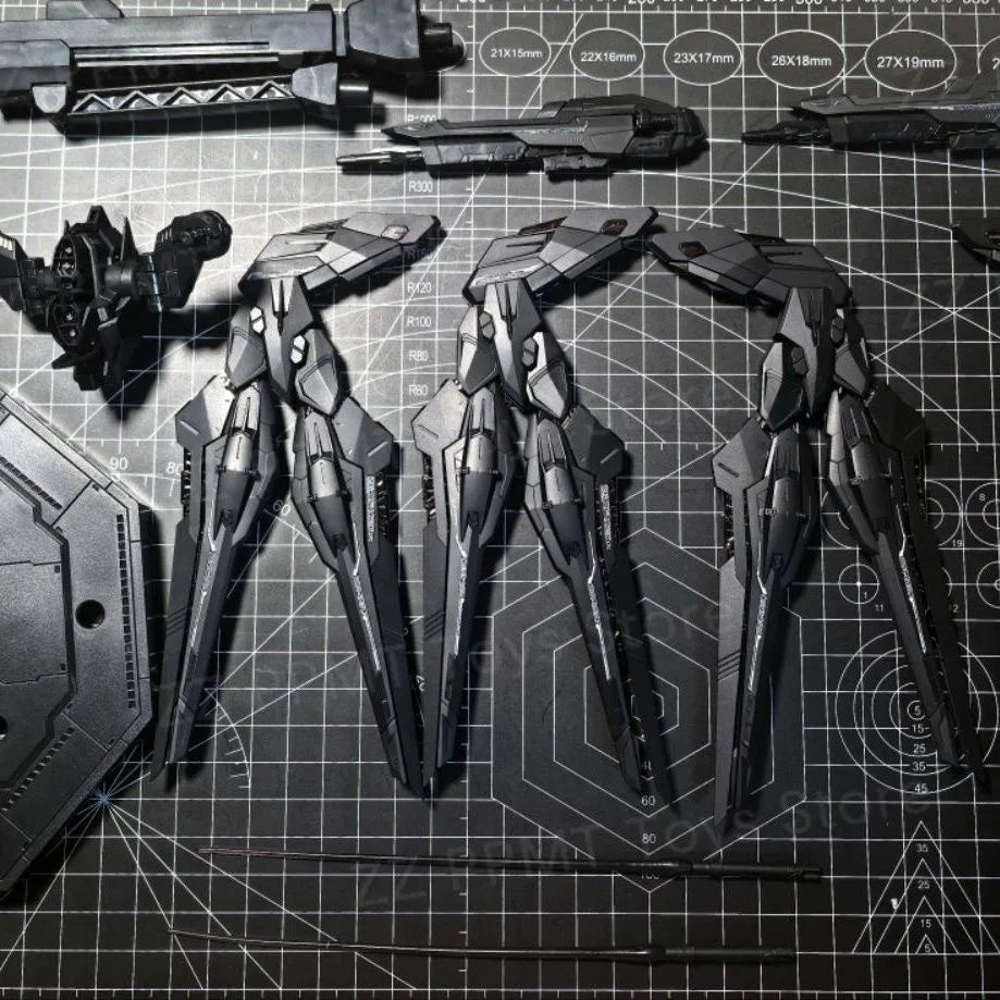 New Changlong 7701 Mgex Zgmf-X20a 1/100 Strike Freedom Black Assembly Model Kits Plastic Skeleton Kits Action Figure Gifts Toys