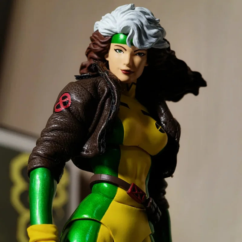 Medicom Toy Mafex No242 Xmen Rogue Comic Ver 1 12th Scale Action Figure With Extra Heads And Hands Marvel Collection Model Toy