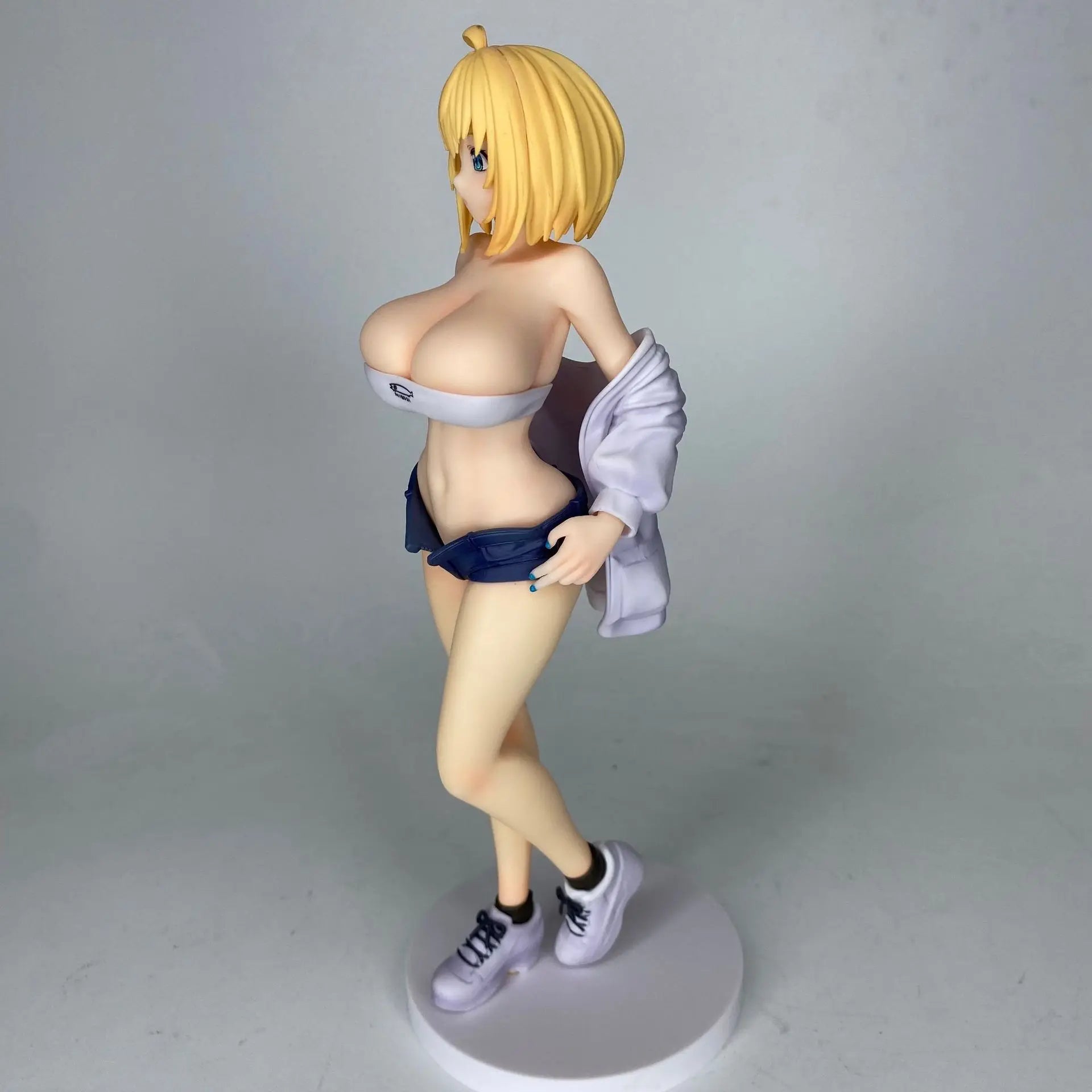 2026 NEW 26cm Anime Sophia Action Figure Sexy Girl Pvc Collectible Model Doll GK Desktop Decoration Decoration Ornament Gift