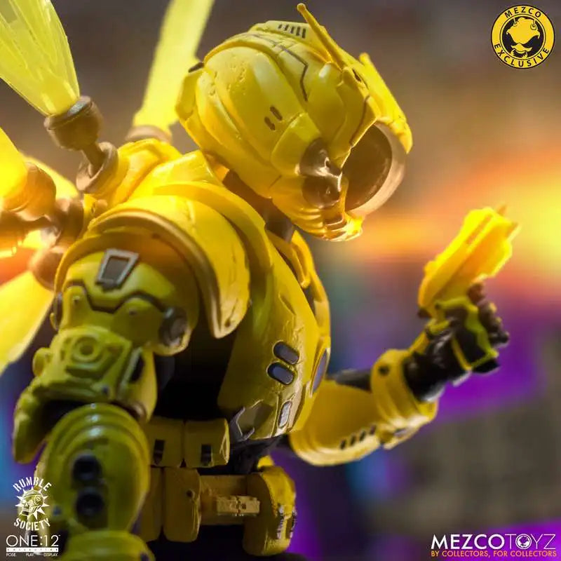 In Stock Original Mezco Toys Action Figure One:12 The Murder Hornet Krig Anime Action Collection Figures Christmas Toy Gifts