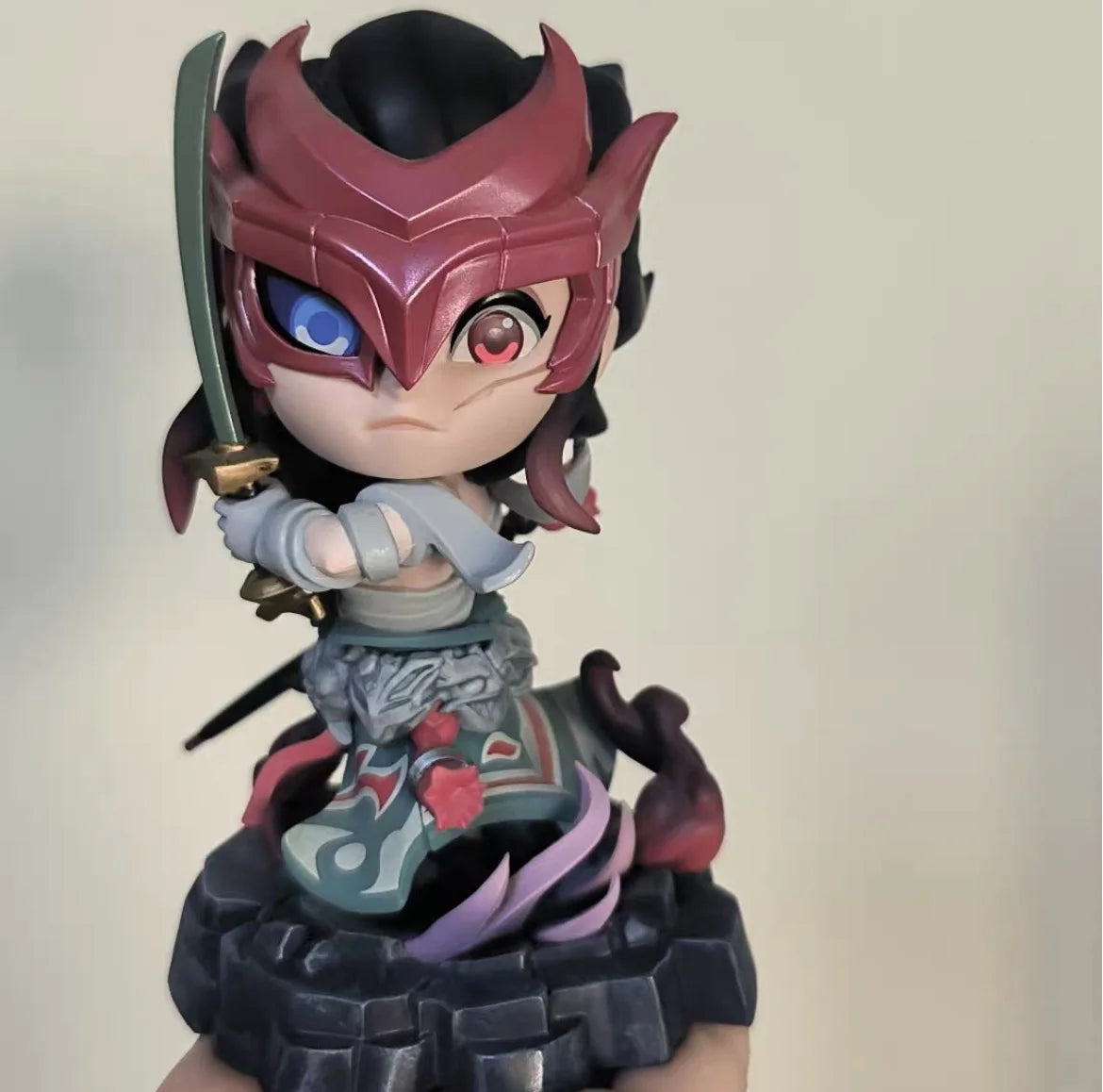 Yone the Unforgiven Collectible Sculpture - LOL Chibi Style Action Figure