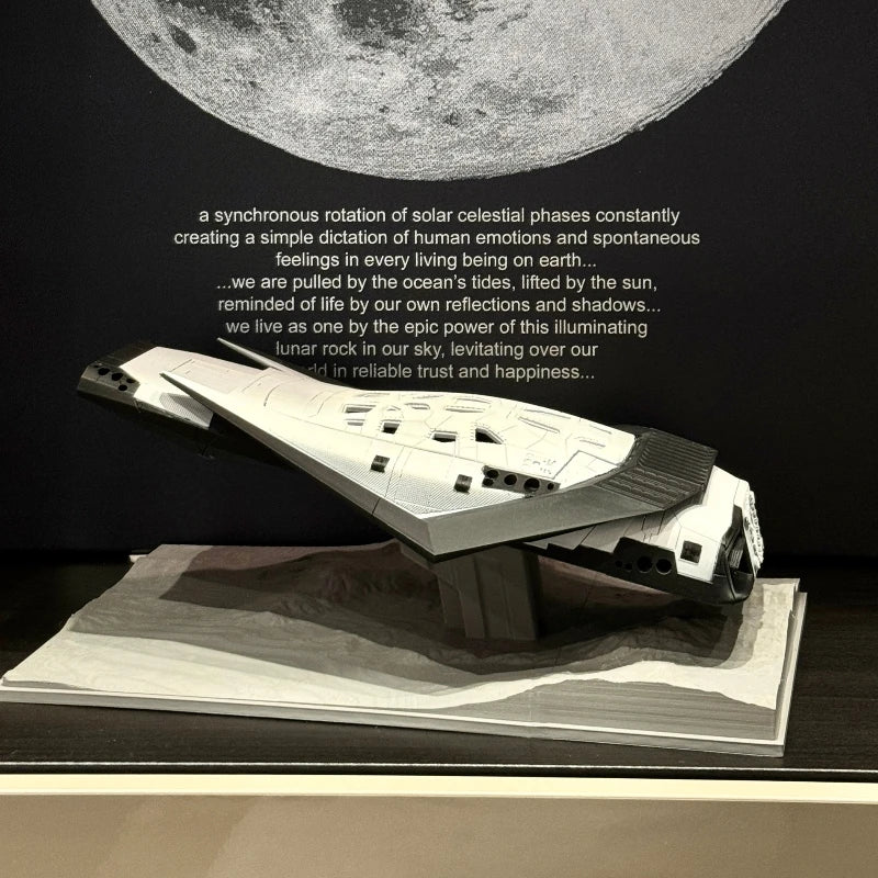 Interstellar Ranger Spaceship - Fdm 3d Printed & Hand-Painted Model With Acrylic Display Case,  Model Toy Gift For Fans