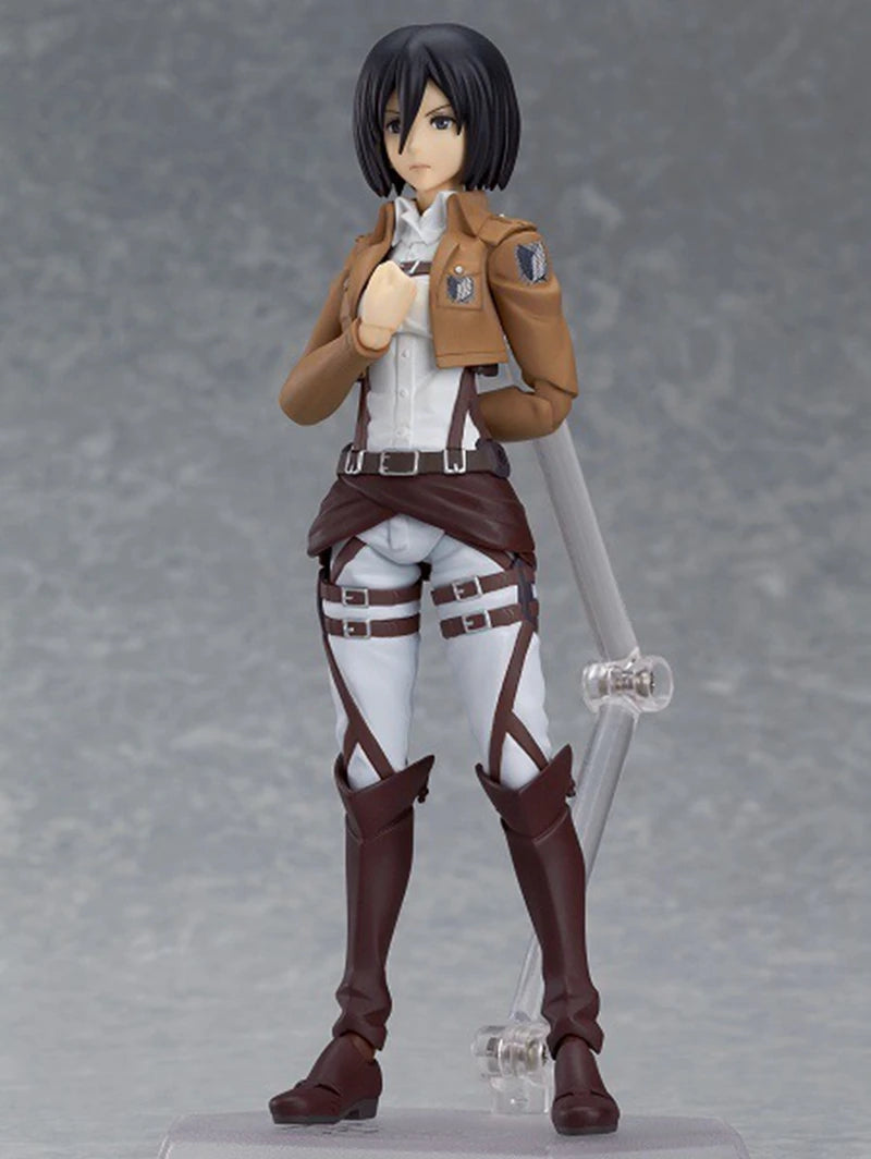 Anime-Figur Attack on Titan Mikasa Ackerman, stehend, mit Schwert, abnehmbares Modell, PVC-Sammlerstück, Schreibtischdekoration, 19 cm