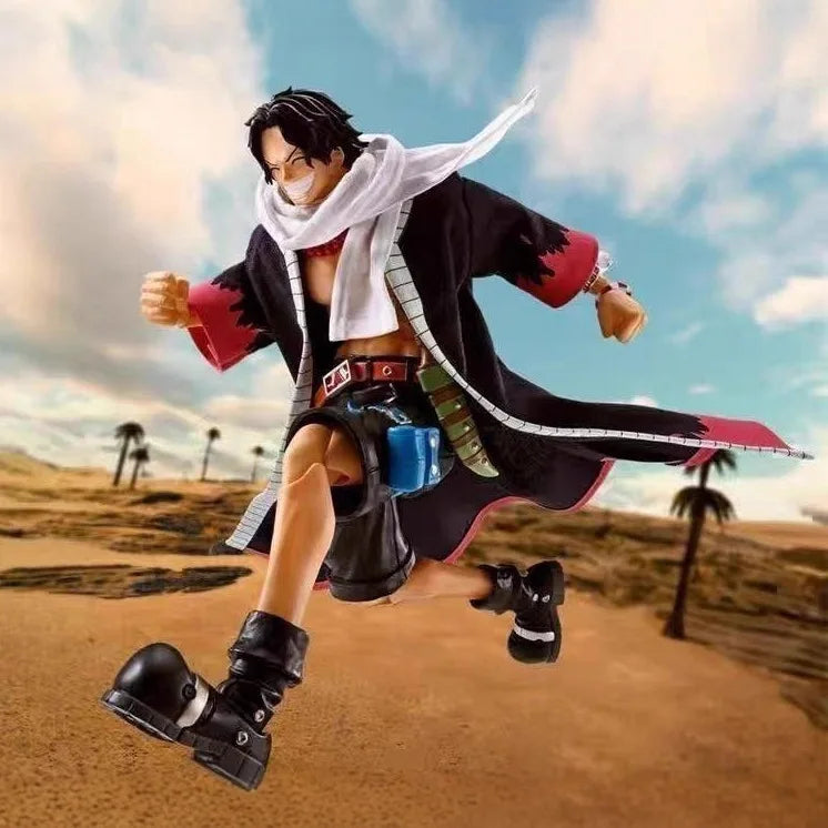 17 см One Piece Ace екшън фигурка подвижна статуетка на огнен юмрук платнена роба, 4 части за лице, PVC/ABS, аниме декорация за плот