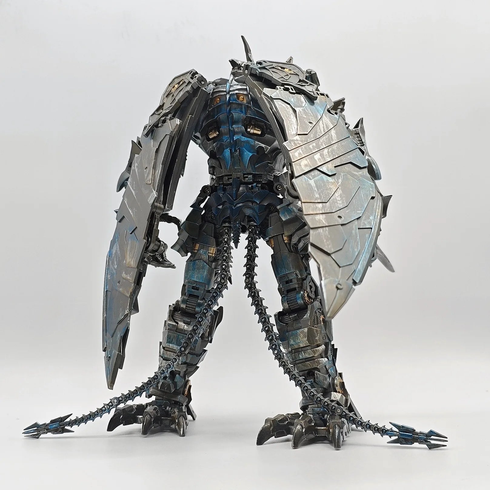 Transformation TW-1104 Wing Dragon Steel Whip Swoop Figure