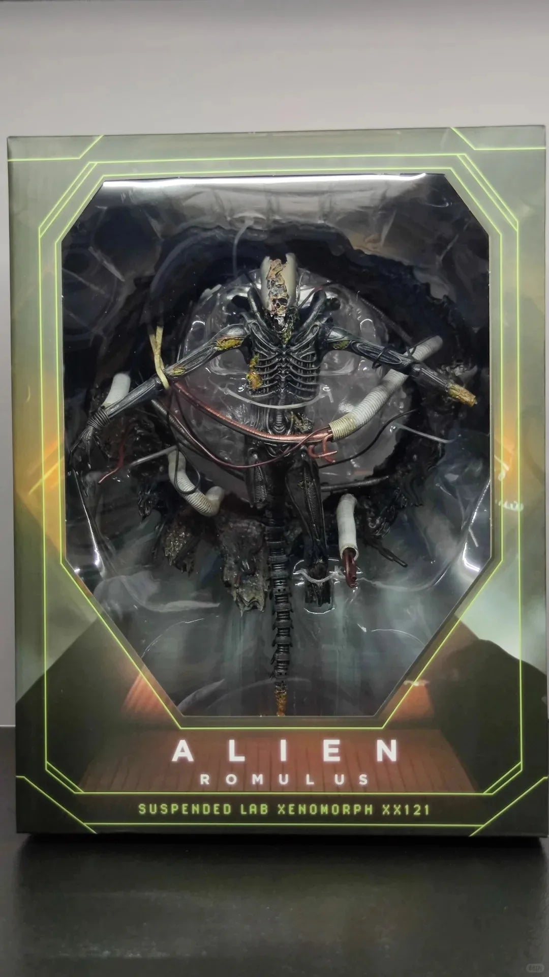 New In Stock Neca 51743 Alien Romulus Hover Lab Xx121 Action Figure Collection Decoration Ornaments Model Toy Christmas Gifts