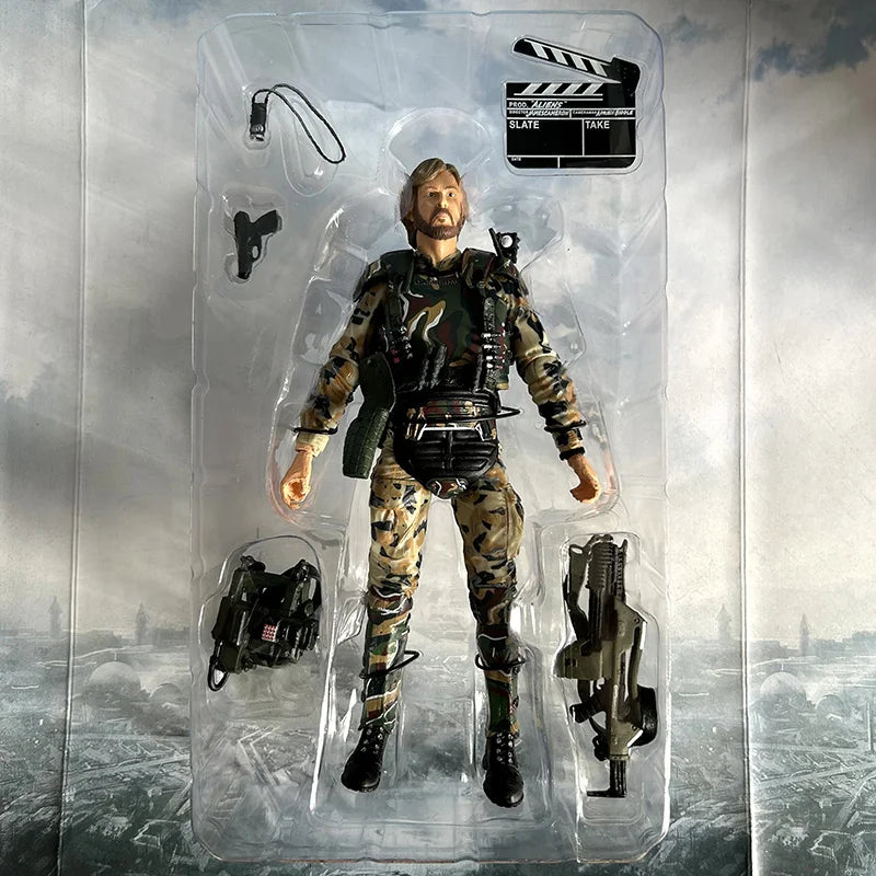 NECA Alien срещу Predator - фигурка на полковник Камерън, извънземни, режисьор Джеймс Камерън, морски пехотинец, колекционерски модели, играчки, кукли, подаръци, 18 см