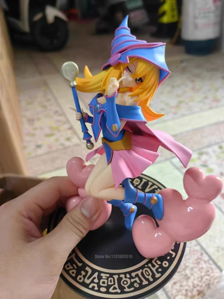 Original Yu-Gi-Oh! Dunkles Magier-Mädchen Dmg Original Sk Japan Hereditail PVC Actionfigur Anime Figur Modell Spielzeug Weihnachtsgeschenk